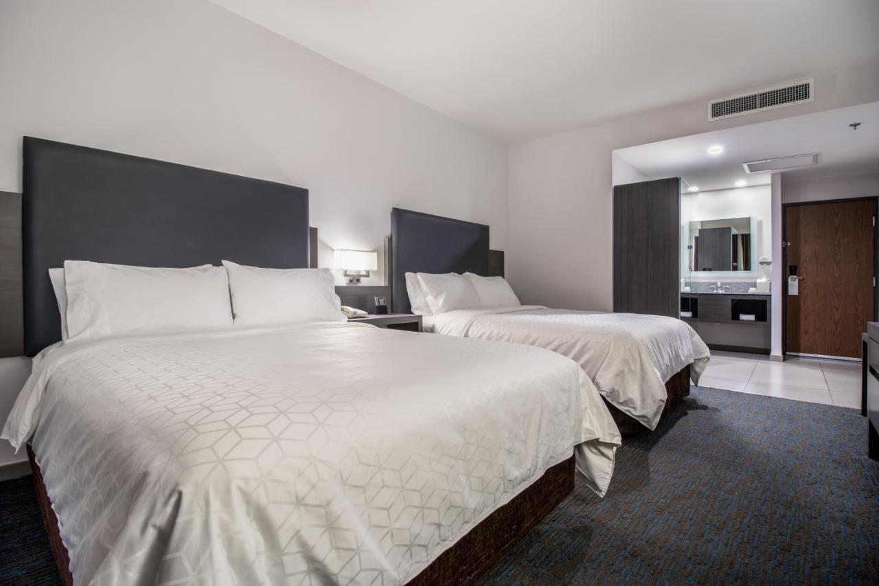 Holiday Inn Express Hotel & Suites Hermosillo By Ihg Екстер'єр фото