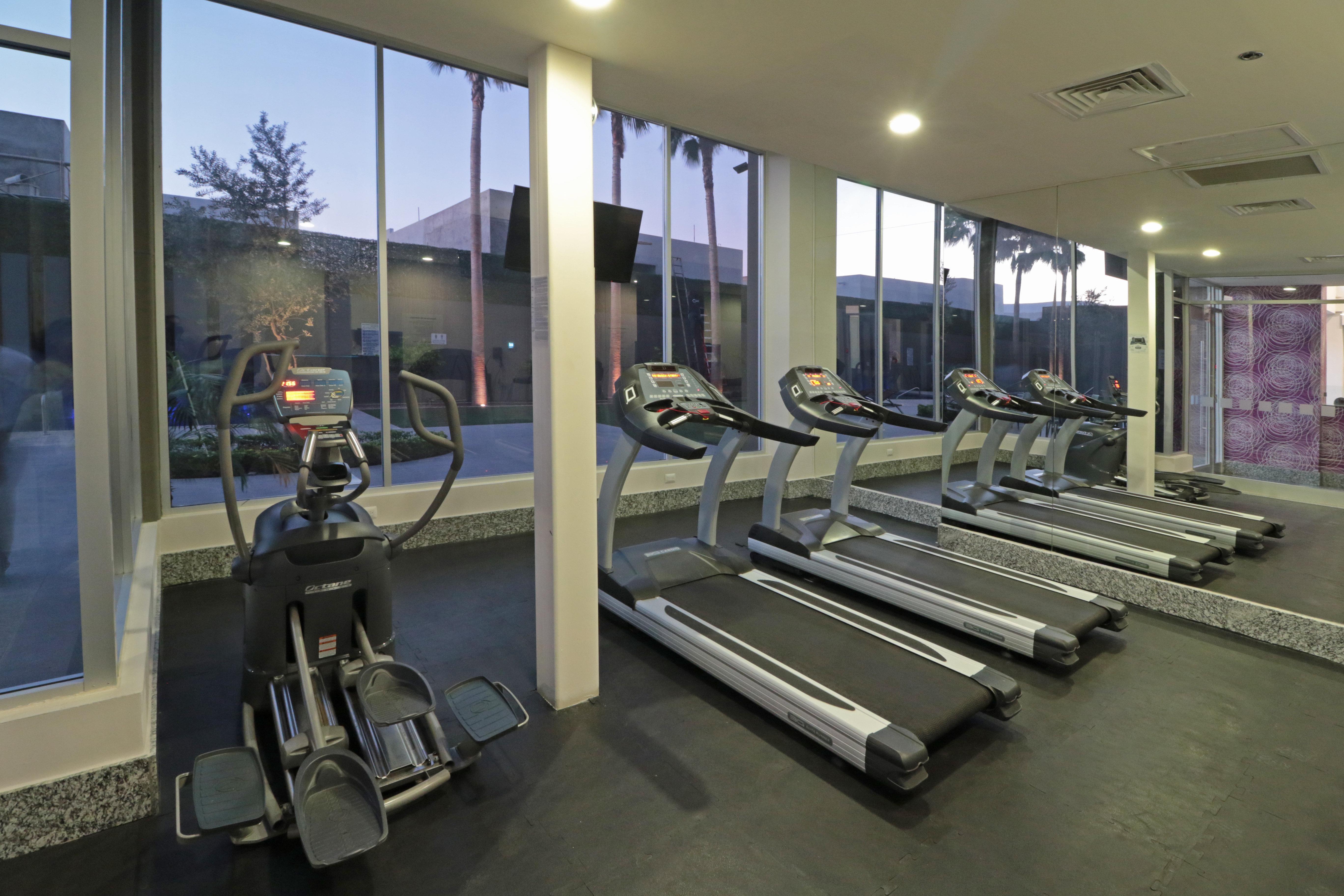 Holiday Inn Express Hotel & Suites Hermosillo By Ihg Екстер'єр фото